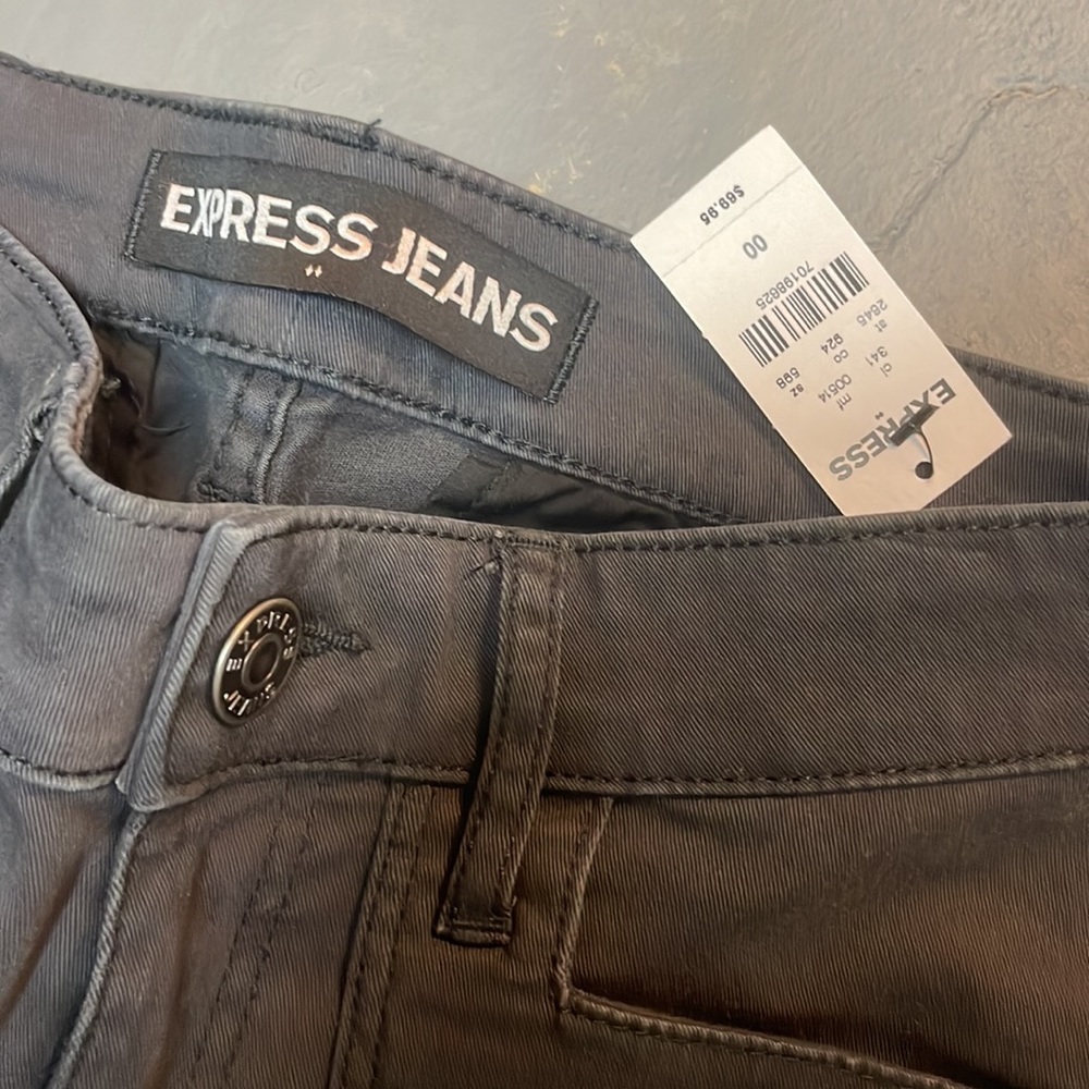 Express Jeans - Picture 3 of 3